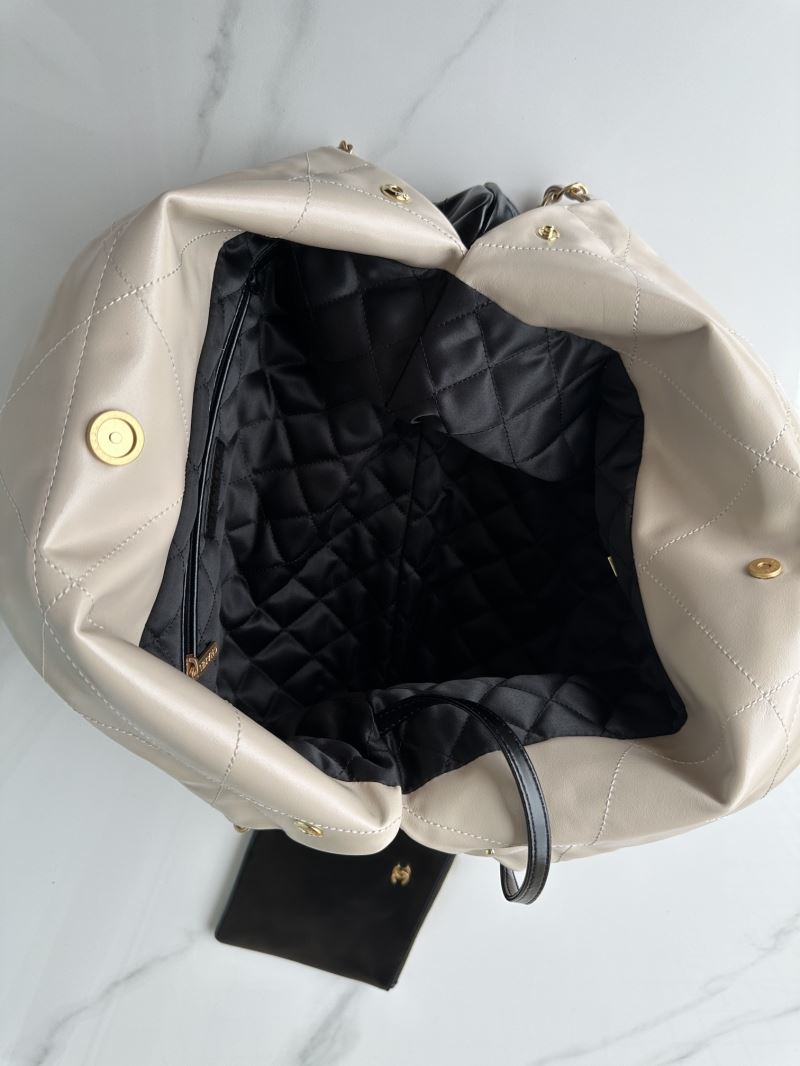 Chanel Hobo 22 Bags